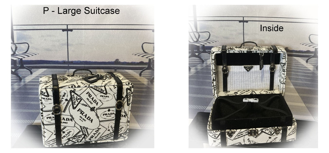 P - Black & White Luggage & Handbags for Barbie or Equivalent Dolls